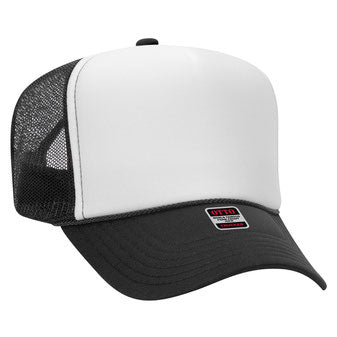 CROWDS MAKE ME VERY ANXIOUS Trucker Hat